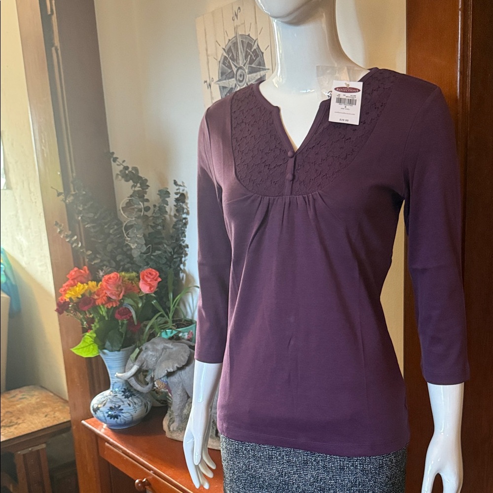 NWT northern reflections size small Purple Women's Top